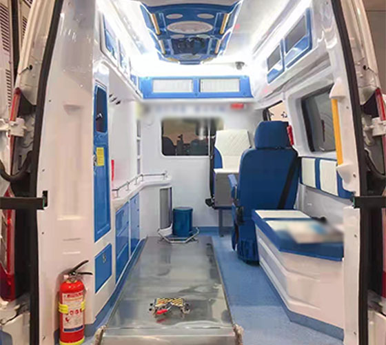 茫崖市车辆内部展示